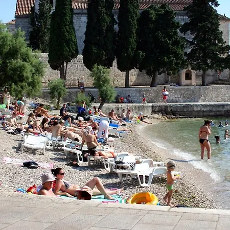 Double Hvar 141b 3*